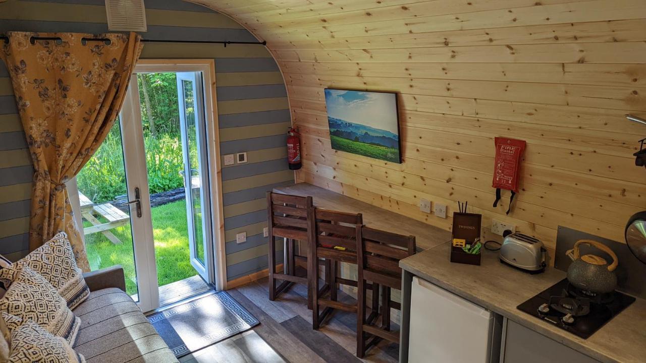 Emlyn'S Coppice - Luxury Woodland Glamping Villa Holywell  Exteriör bild