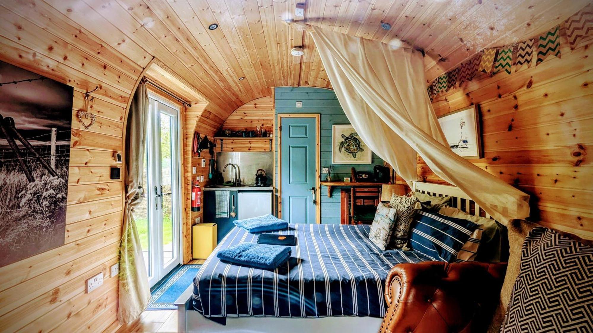 Emlyn'S Coppice - Luxury Woodland Glamping Villa Holywell  Exteriör bild