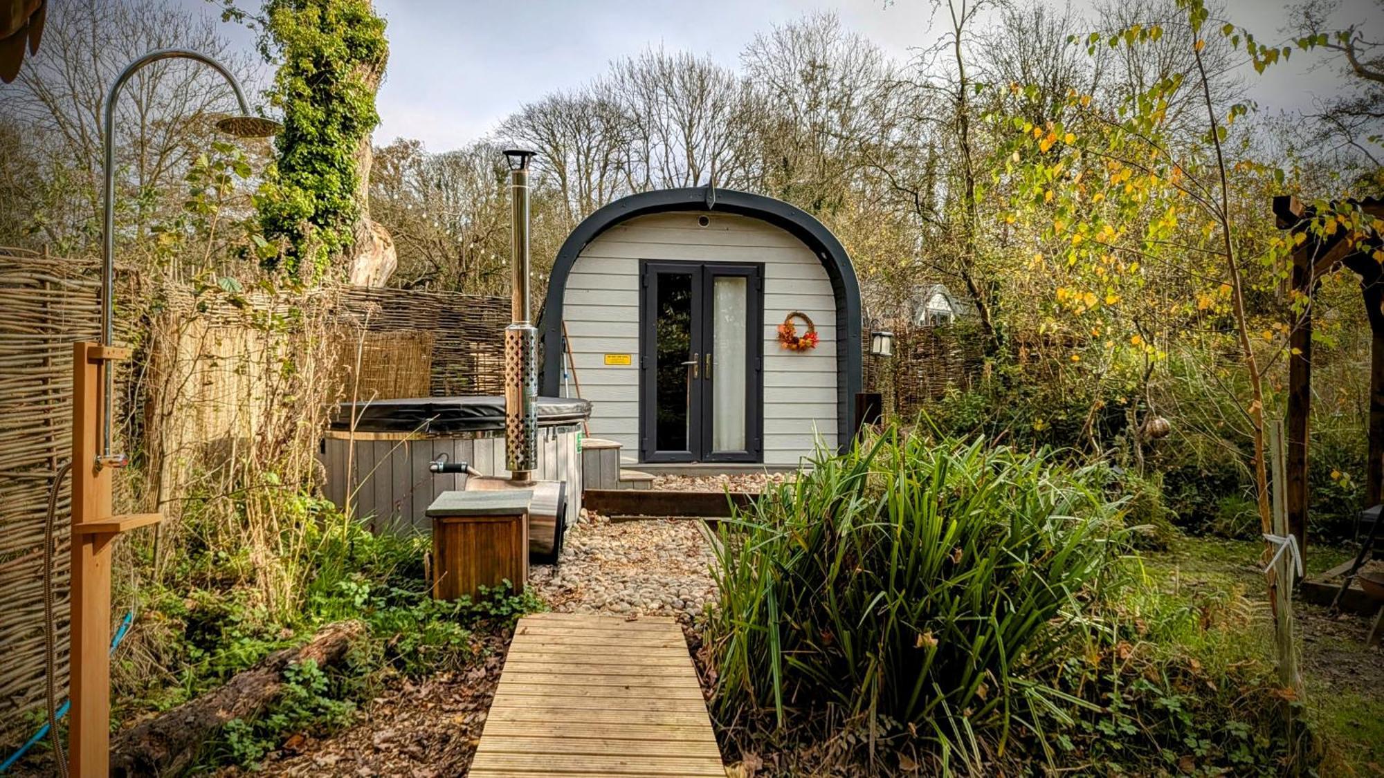 Emlyn'S Coppice - Luxury Woodland Glamping Villa Holywell  Exteriör bild